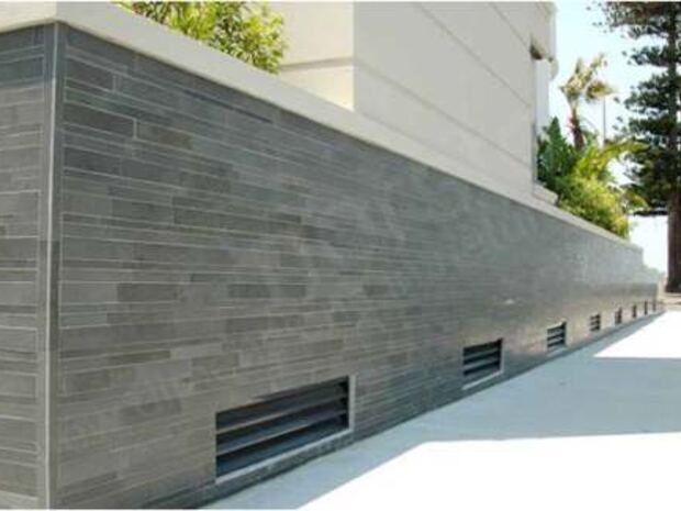 Facade & Tiles AOS-EXT-001